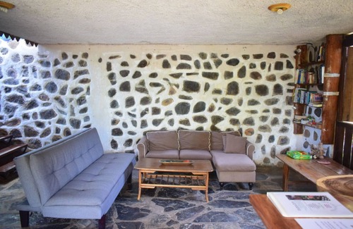 Santa Fe Hostel | La Qhia Eco Retreat