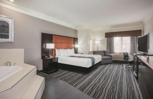 Dublin Hotel | La Quinta by Wyndham Dublin - Pleasanton