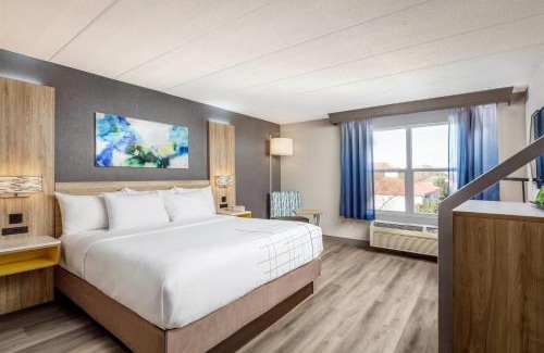 California Hotel | La Quinta by Wyndham Lexington Park - Patuxent