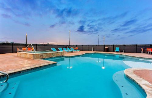 North San Antonio - SAT Hotel | La Quinta by Wyndham San Antonio Alamo City