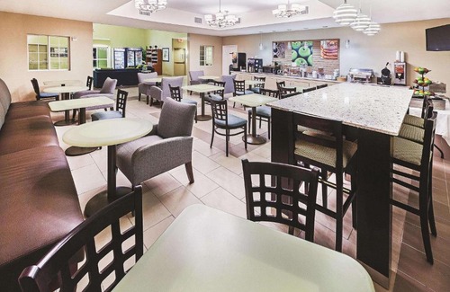 Northwest Corpus Christi Hotel | La Quinta by Wyndham Corpus Christi Northwest