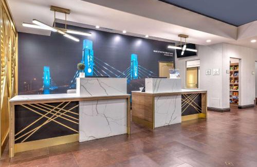 Woodway Hotel | La Quinta by Wyndham Woodway - Waco South