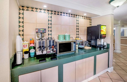 Lufkin Hotel | La Quinta Inn by Wyndham Lufkin