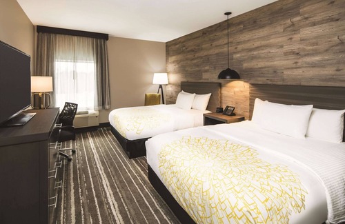 McDonough Hotel | La Quinta Inn & Suites by Wyndham Atlanta South - McDonough