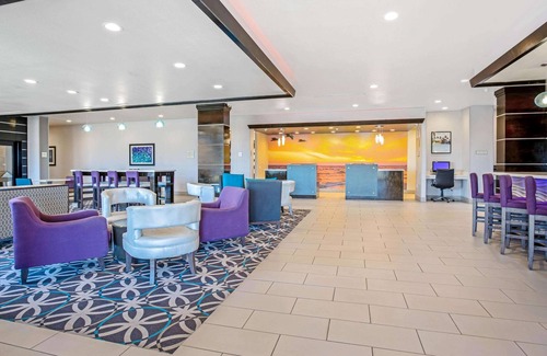 Portland Hotel | La Quinta Inn & Suites by Wyndham Corpus Christi - Portland