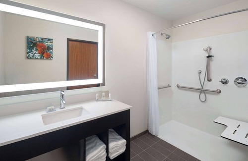 Sunnyslope Hotel | La Quinta Inn & Suites by Wyndham Wenatchee