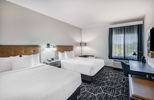 Yucaipa Hotel | La Quinta Inn & Suites By Wyndham Yucaipa