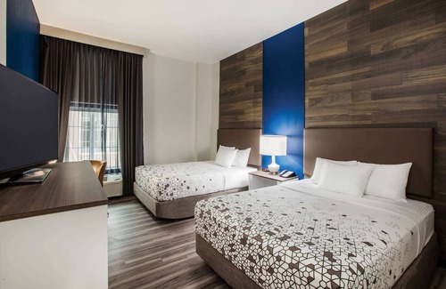 Owasso Hotel | La Quinta Inn & Suites by Wyndham Owasso