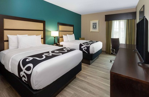 Durant Hotel | La Quinta Inn & Suites by Wyndham Durant
