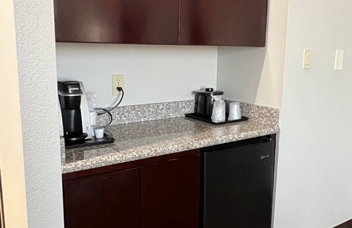 Allen Hotel | La Quinta Inn & Suites by Wyndham Allen at The Village