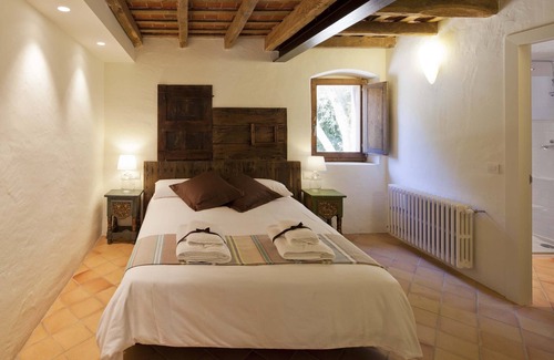 Sant Feliu de Pallerols Bed & Breakfast | La Rectoria De Sant Miquel De Pineda
