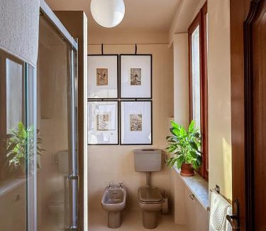 Chieri House | La Regina Guest Room