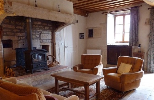 Hauteroche House | La Roche Marguerot WHOLE HOUSING RENTAL