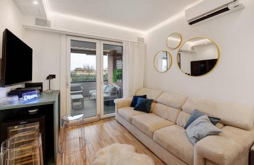 Manerba del Garda Apartment | La romantica apartment
