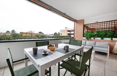 Manerba del Garda Apartment | La romantica apartment