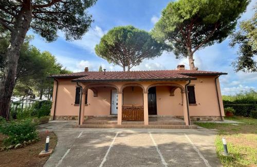 Casale Marittimo House | La rosa dei venti 'Scirocco'