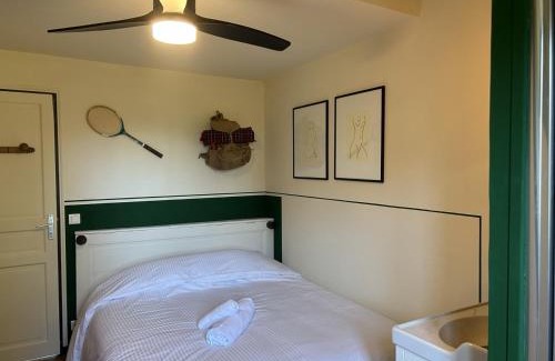 Saint-Didier-au-Mont-d'Or Bed & Breakfast | La Rose du Petit Bois
