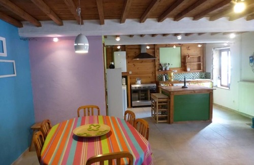 Vaulx En Velin Village Apartment | La Roue Avant - VAULX EN VELIN