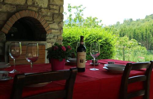 Chiusi della Verna House | La Sala Vecchia - Lovely Tuscan Holiday house Badia Prataglia, Casentino Valley