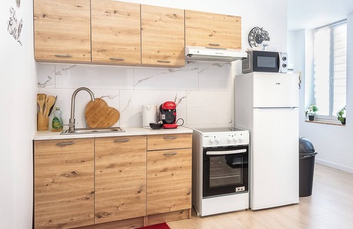 Dunkerque Centre Apartment | LA SANTA HOUSE 50M2 REFURBISHED APARTMENT