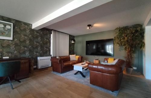 Bouillon Apartment | La seigneurie de Godefroy