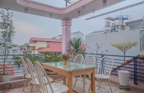 Quang An House | La Sen Tay Ho Homestay