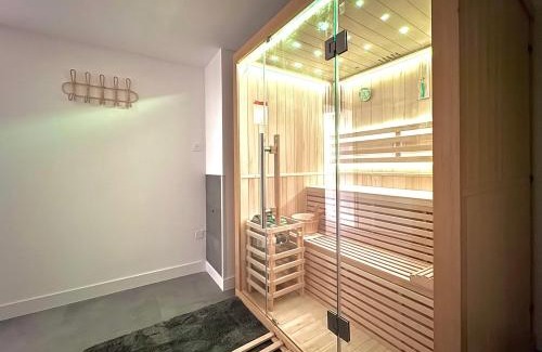 Sernhac House | La sernhacoise, Maison familiale rénovée, sauna