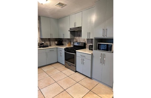 Northeast Houston House | La Silver Casita #1