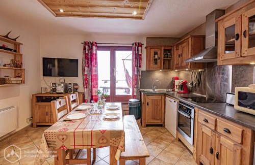 Lanslevillard Apartment | La Soldanelle