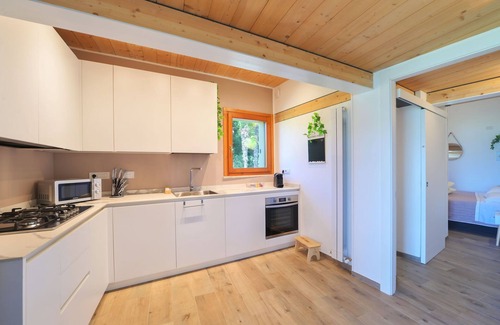 San Feliciano House | La Spiaggia by Interhome