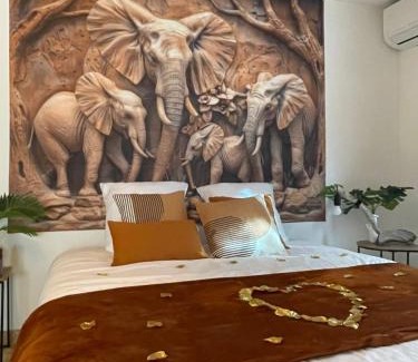 Bouillargues House | La Suite Safari Luxe SPA