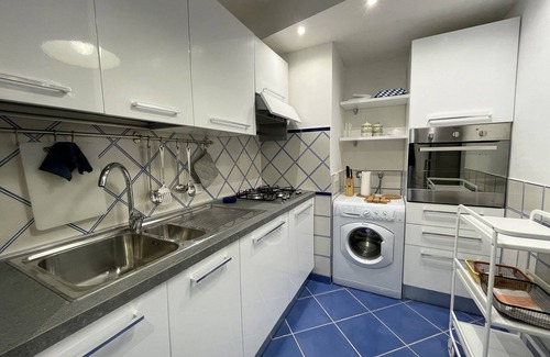Marina Piccola Apartment | La Surprise House