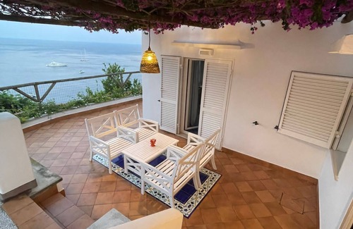 Marina Piccola Apartment | La Surprise House