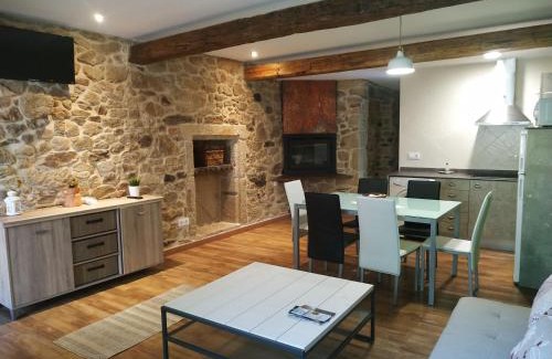 Aldeadavila de la Ribera Apartment | La Teodora
