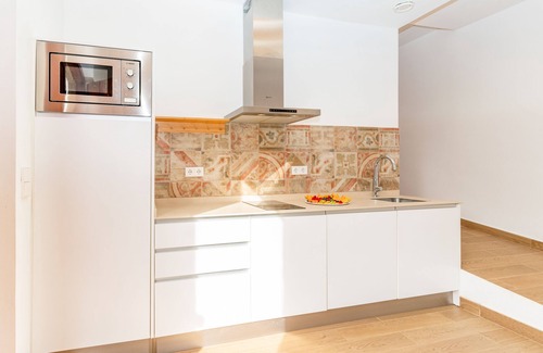 Can Ginebre Apartment | La Terraza - Spacious apartment in Masia