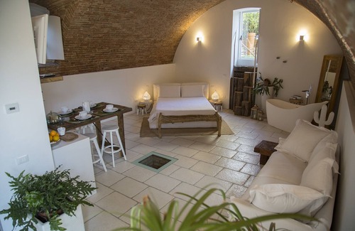 Marne Bed & Breakfast | La Torre Medioevale