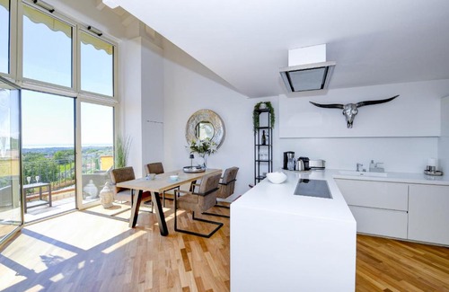 Puegnago del Garda Apartment | La Torretta by Garda FeWo