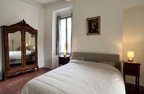 Anduze Bed & Breakfast | La tour de Pezene