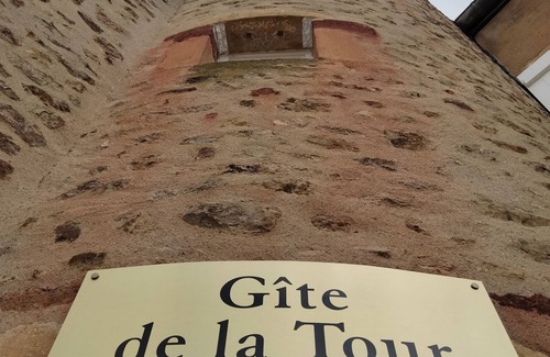 Guillon House | La Tour : Gîte Familial et Original