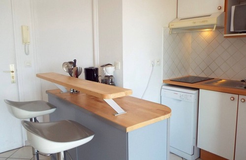 La Trinite-sur-Mer Apartment | La Trinité/Mer - 2-room apartment -31m²- Port view