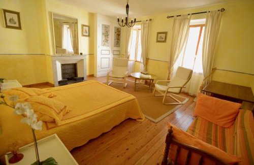 Bourdeaux Bed & Breakfast | La TULIPE SAUVAGE