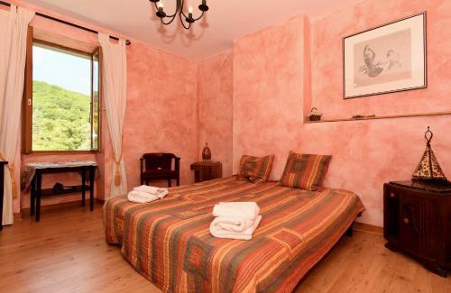 Bourdeaux Bed & Breakfast | La TULIPE SAUVAGE