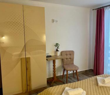 Valiug House | La Turcu