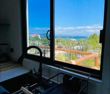 La Ventana Apartment | La Ventana Apartments View Island #4