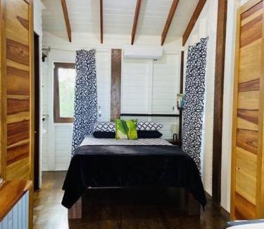Caribbean Way House | La Vida Belize - Casita
