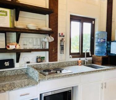 Caribbean Way House | La Vida Belize - Casita