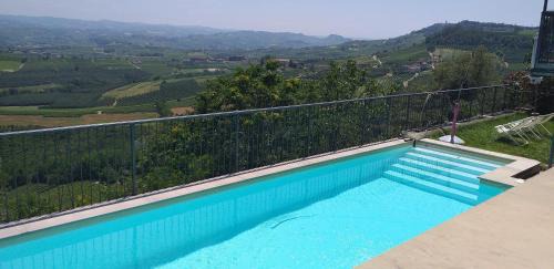 Verduno Apartment | La Vigna Del Parroco