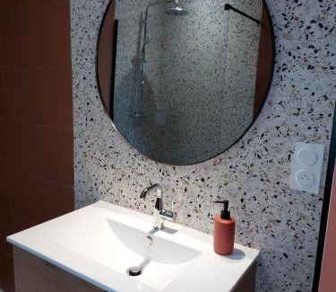 Rodez Apartment | La Villa Bompard* 50m² Cœur de ville avec terrasse