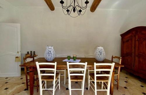 Les Beaux-Arts Villa | La Villa de l'Horloge - Family in Montpellier!
