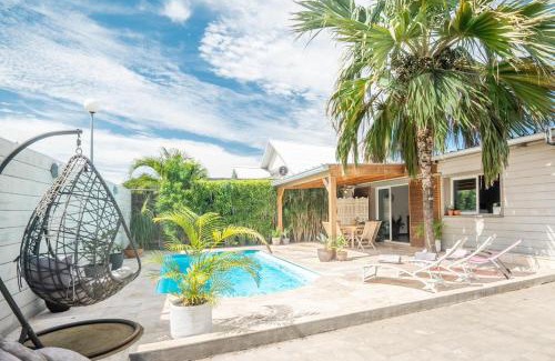 Etang Sale Les Bains Villa | La Villa des Lataniers